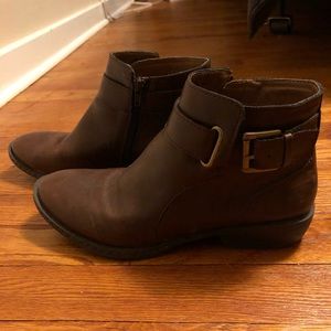 b.o.c. Brown Booties with slight heel Sz 8